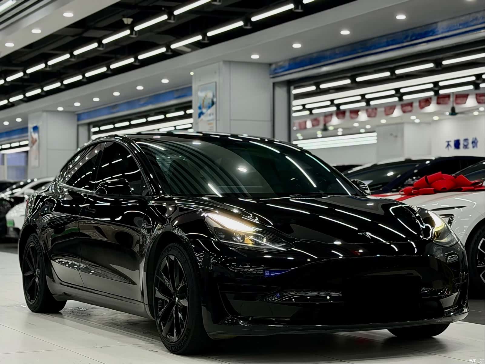 Tesla Model 3, 2022 3