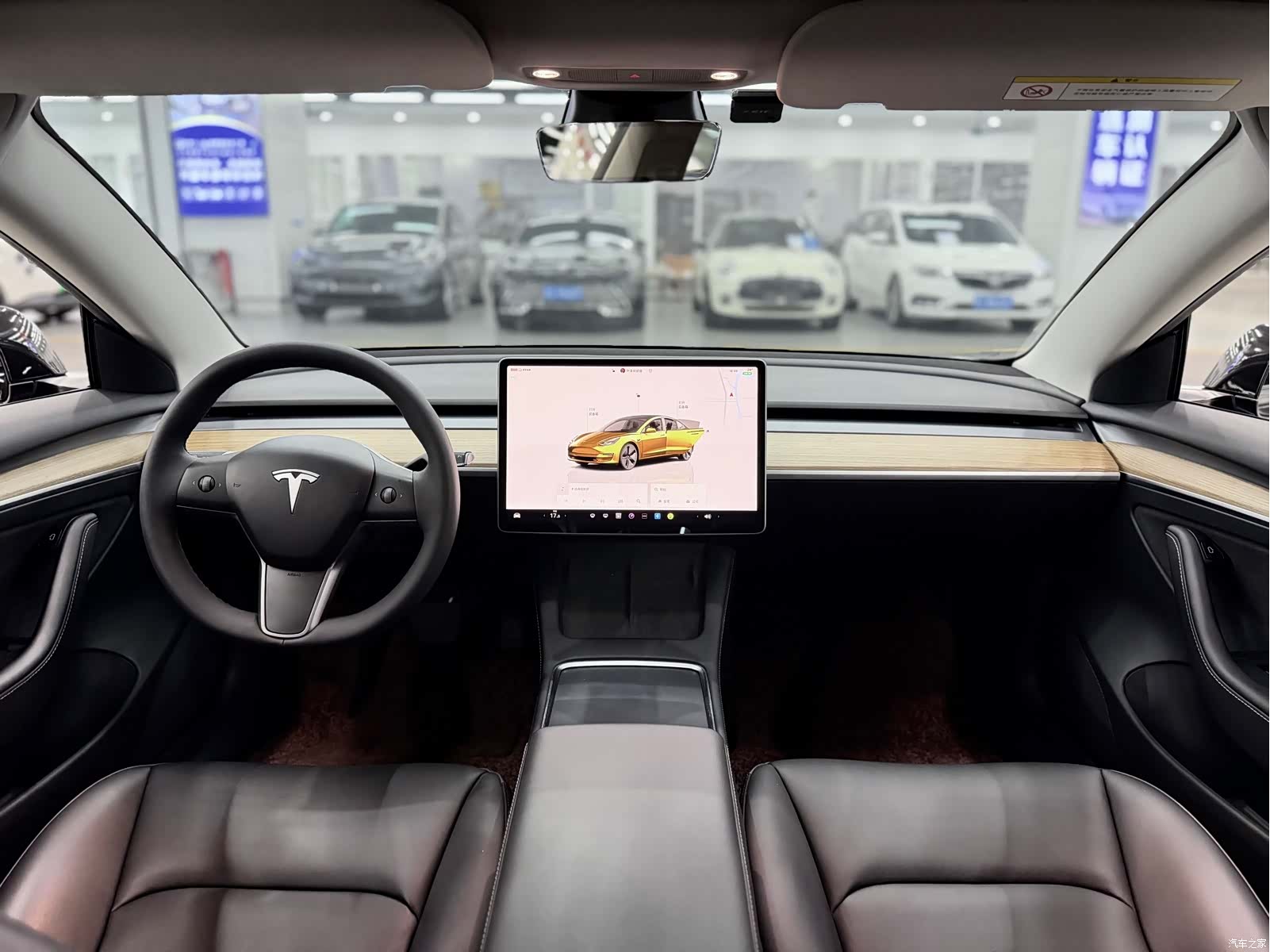 Tesla Model 3, 2022 11