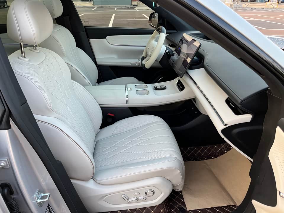 Changan Q07