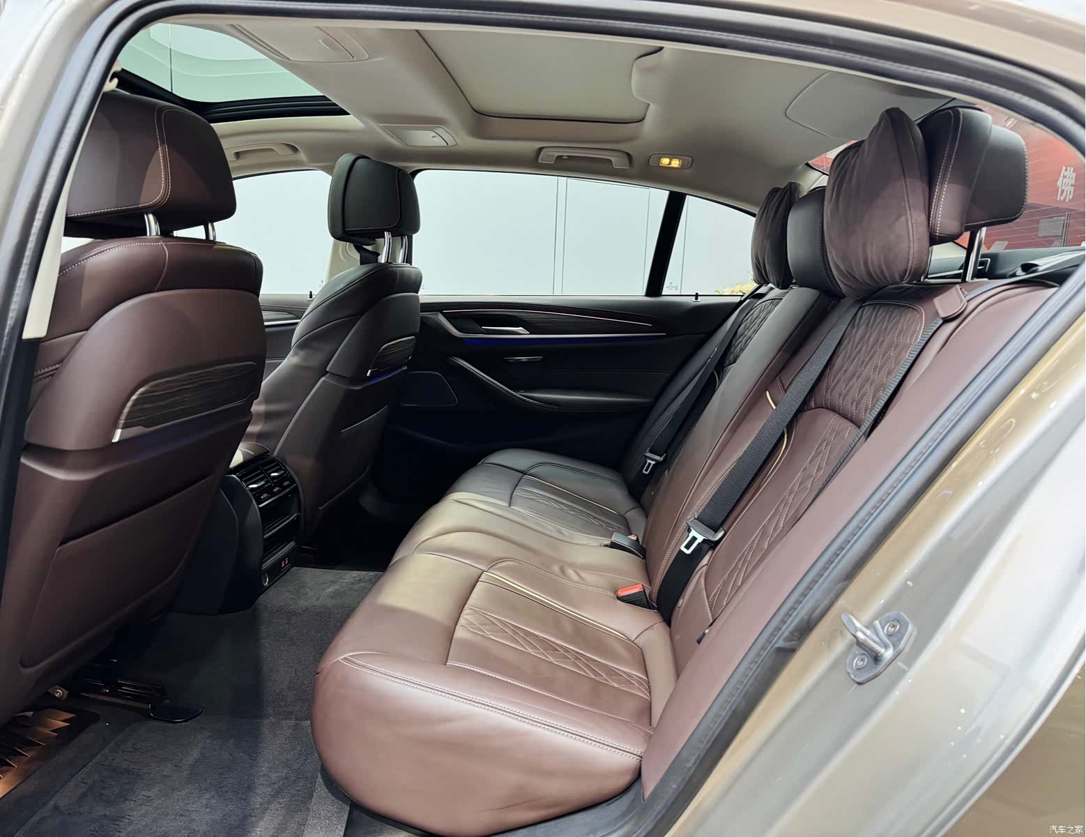 BMW 5 Series, 2019 10