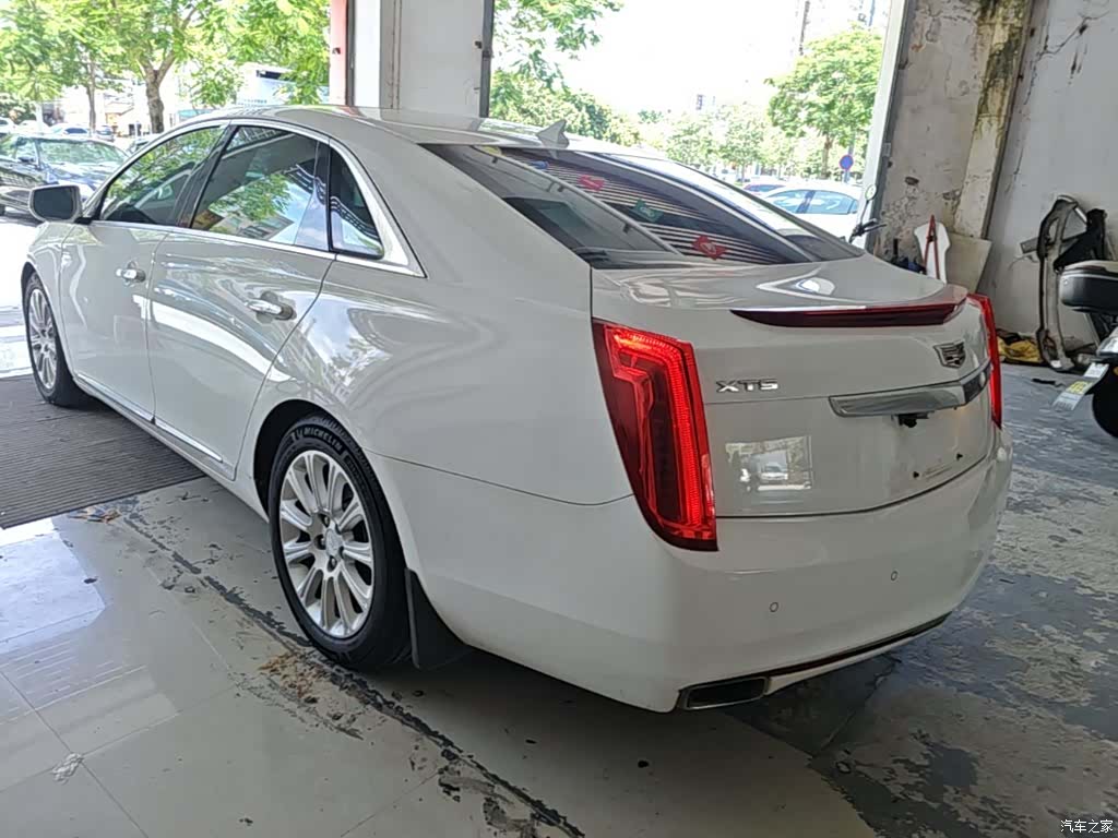 Cadillac XTS, 2016 все фото