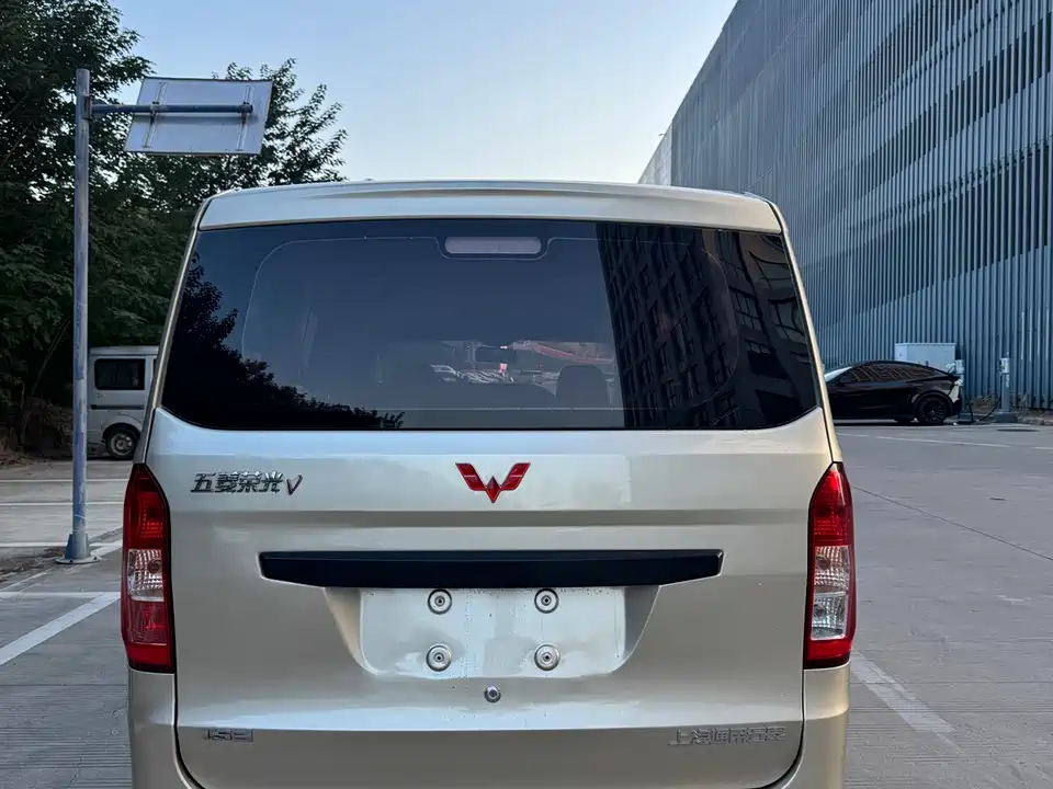 Wuling Wuling Rongguang V