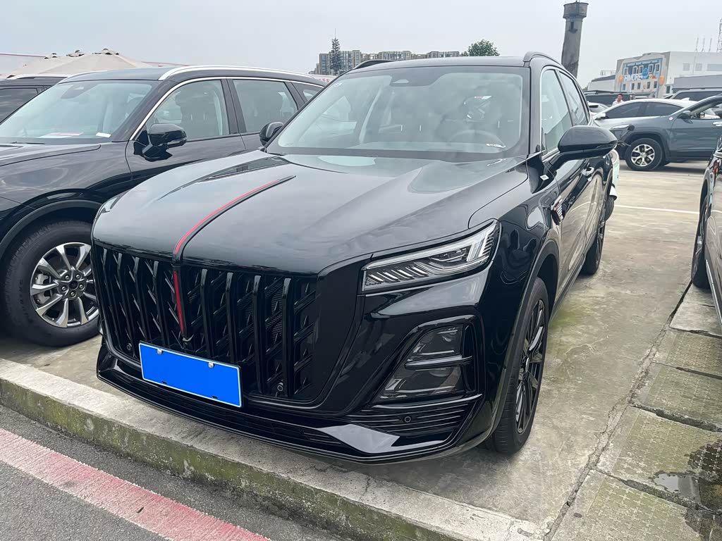 Hongqi HS5 2025 2.0T