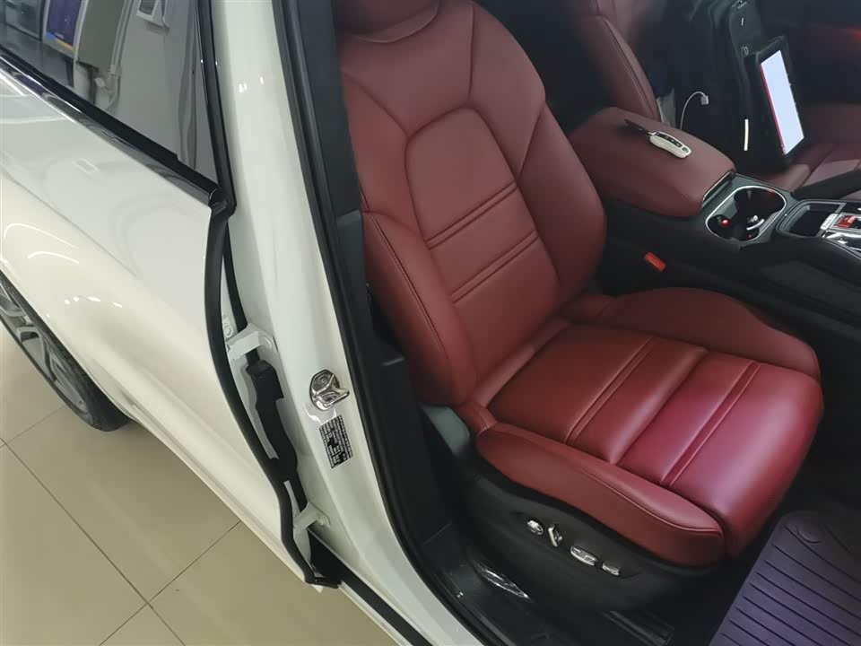 Porsche Cayenne Porsche Cayenne