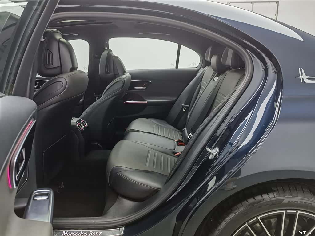 Mercedes-Benz C-Class, 2022 15