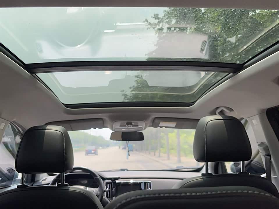 Roewe RX5 Roewe RX5