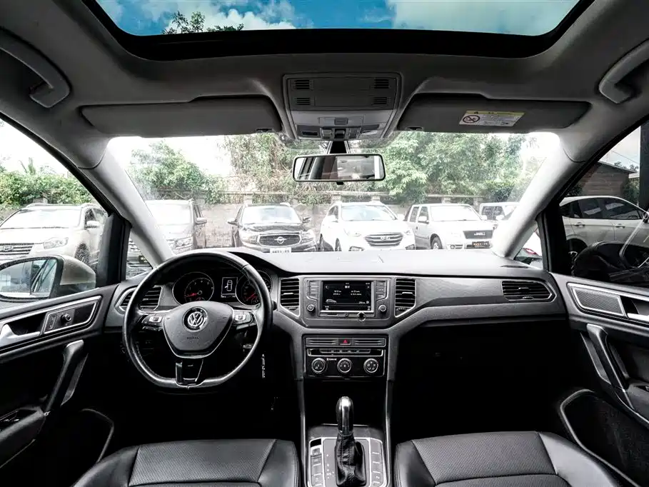 Volkswagen Golf*Jiayu