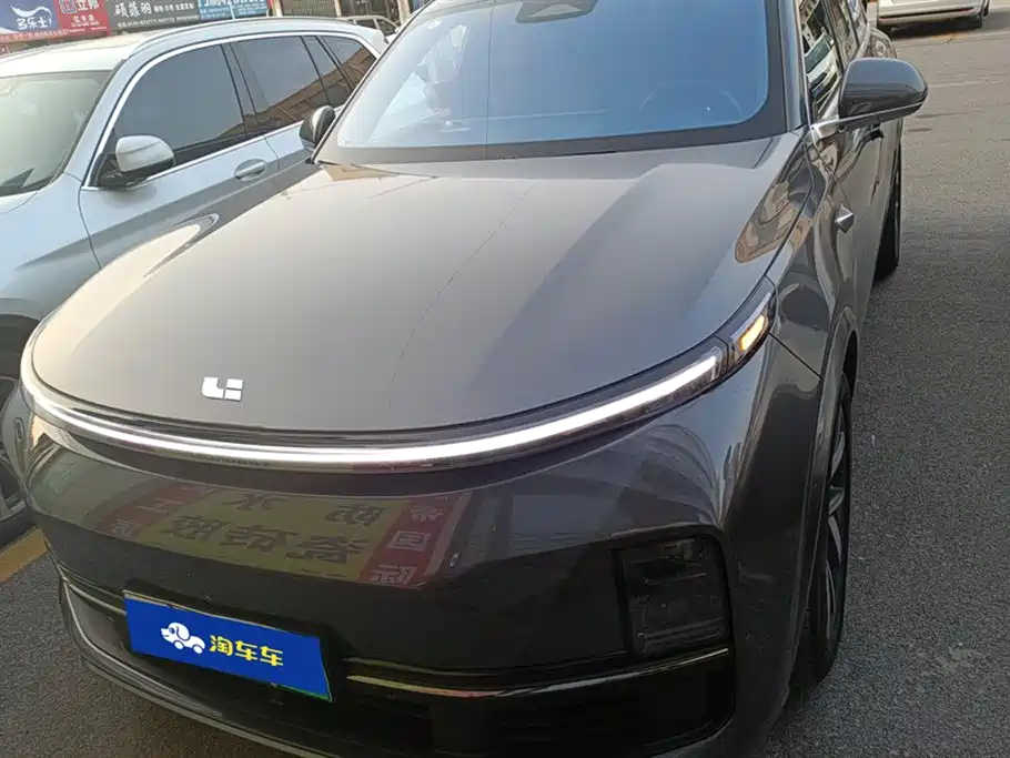 Li Auto Ideal L8