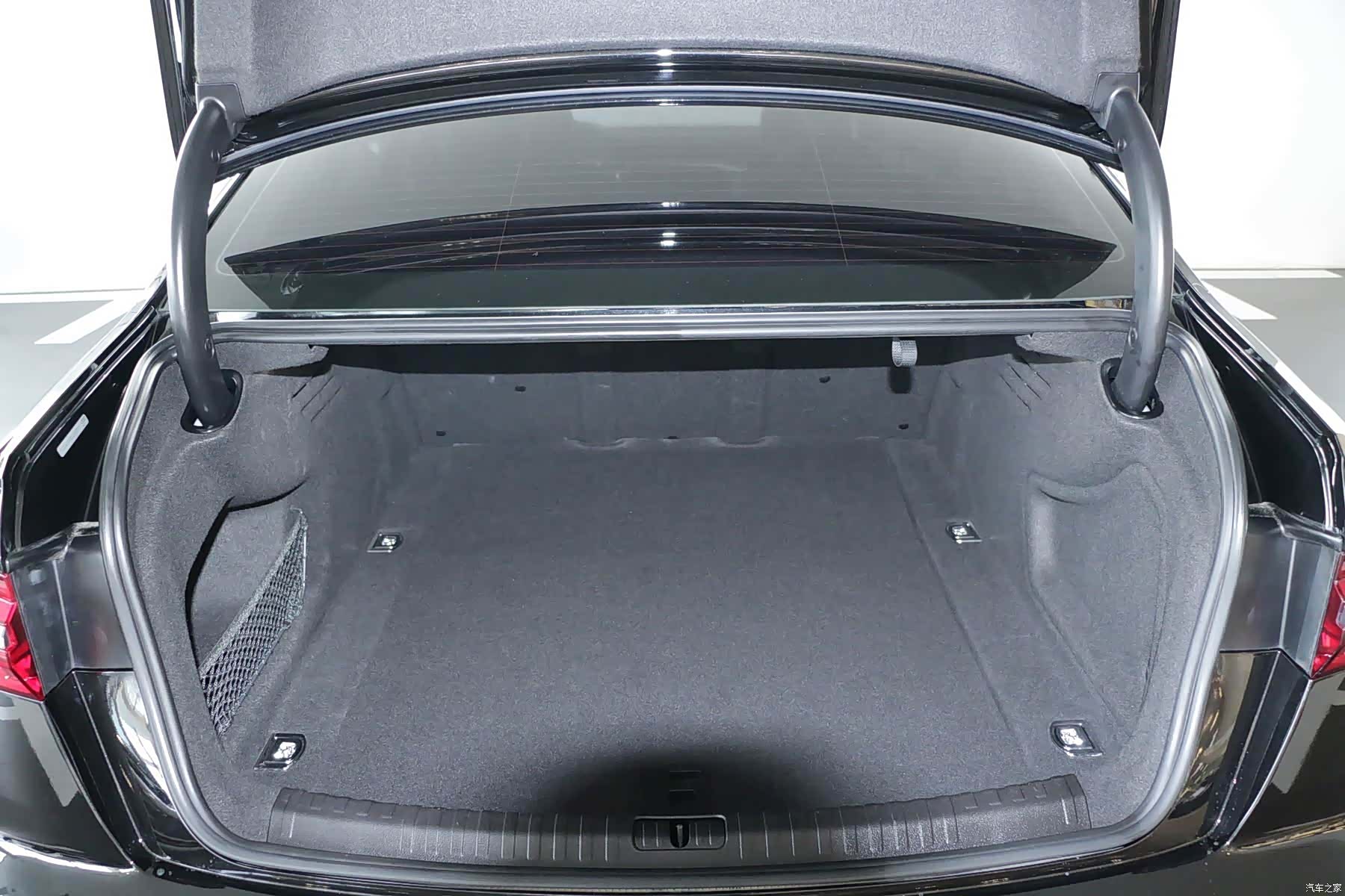 Audi A6L, 2020 6
