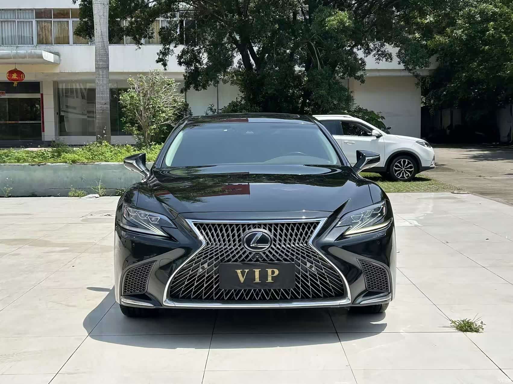 Lexus LS, 2020 2
