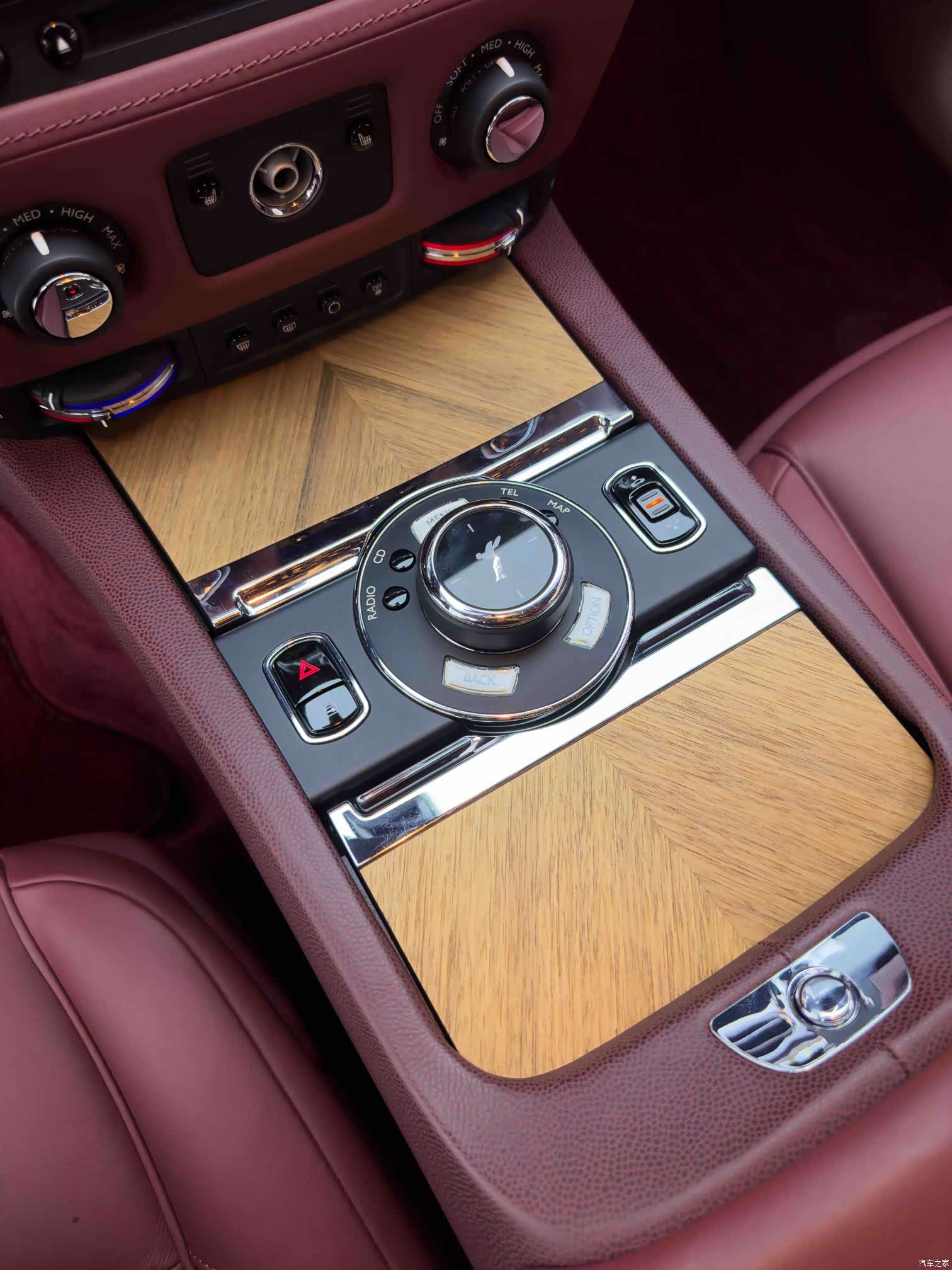 Rolls-Royce Wraith, 2016 20