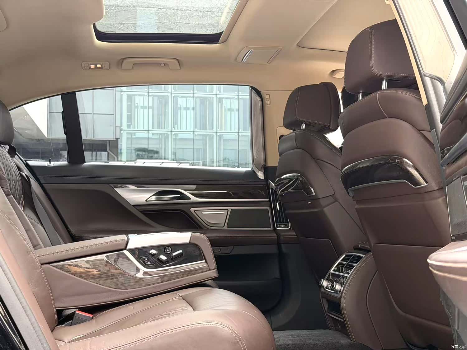 BMW 7 Series, 2019 11