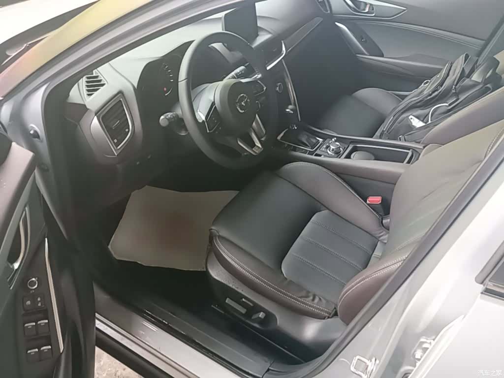 Mazda CX-4, 2018 16
