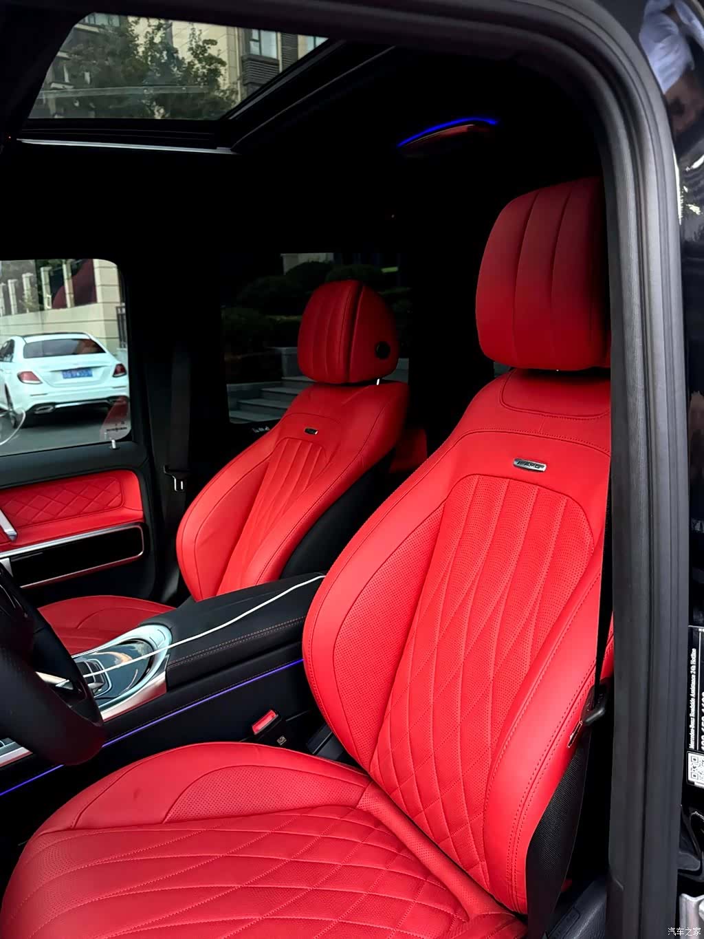 Mercedes-Benz G-Class, 2025 все фото