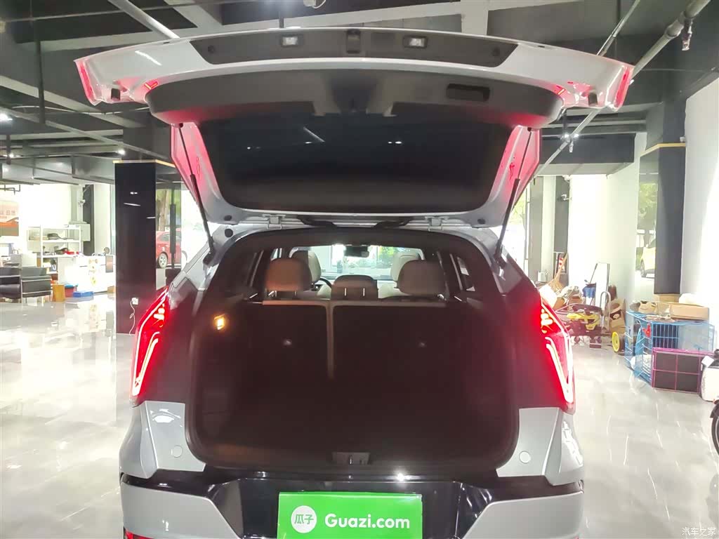 Geely Boyue, 2025 19