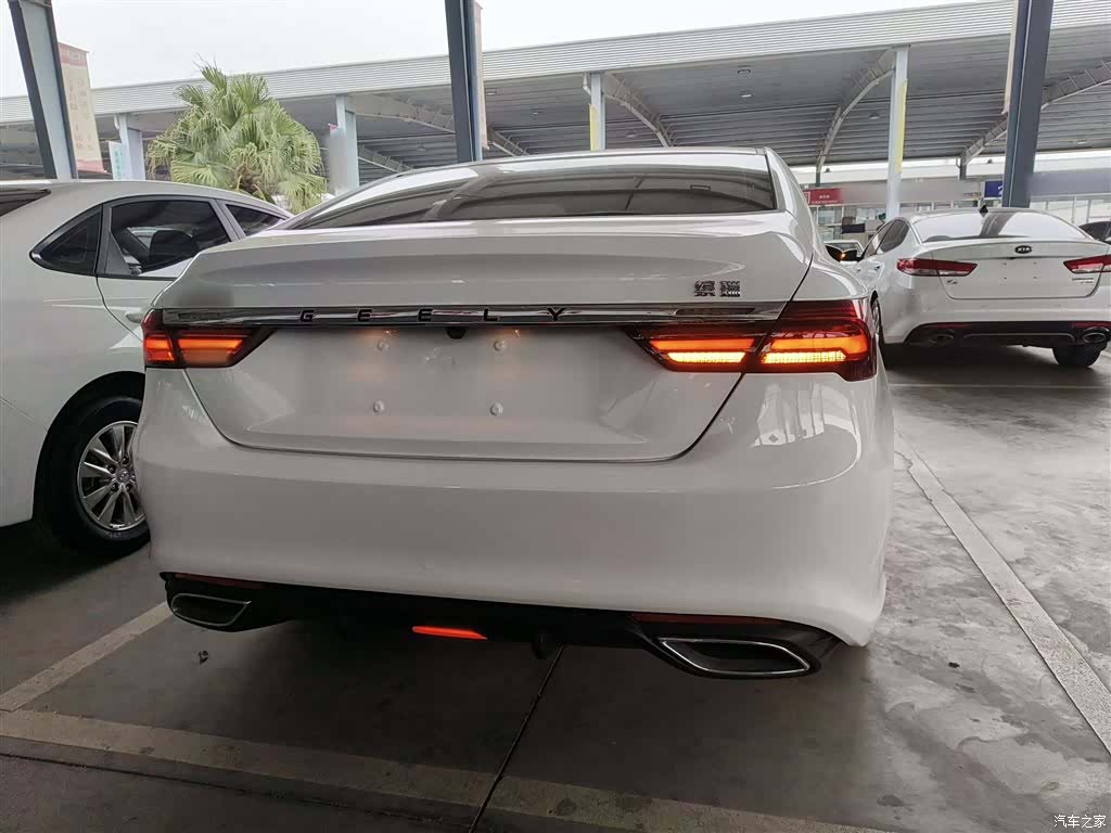 Geely Binray, 2022 21