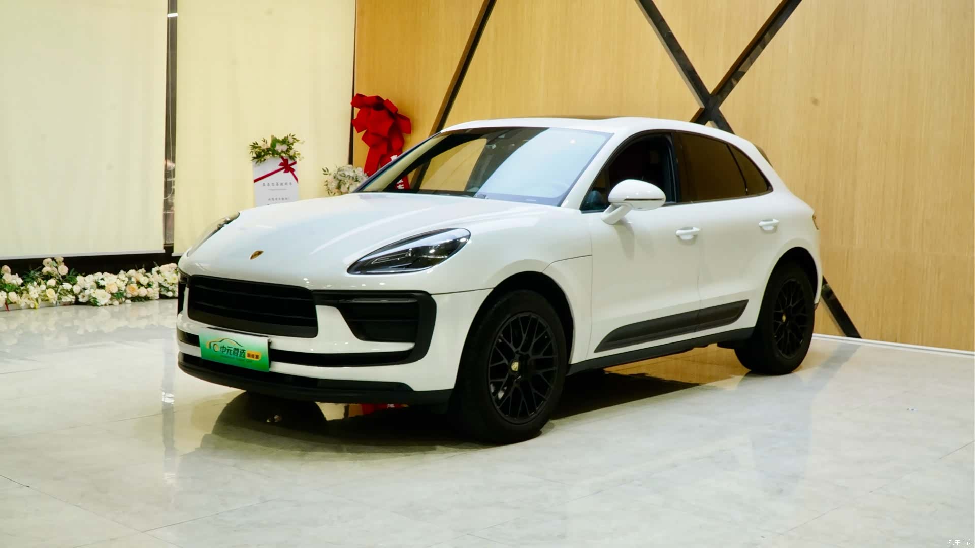 Porsche Macan, 2024 1