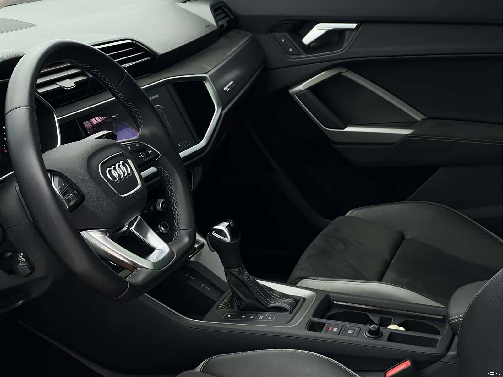 Audi Q3, 2022 15