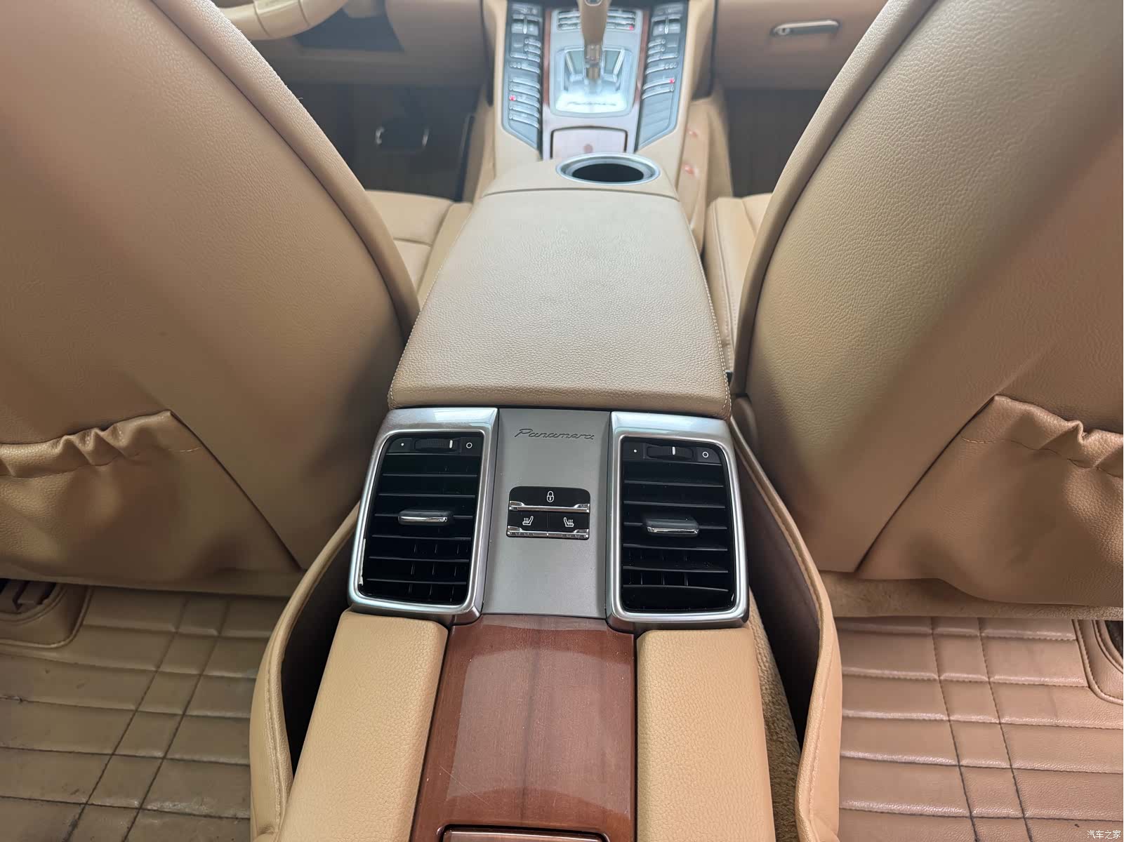 Porsche Panamera, 2012 12