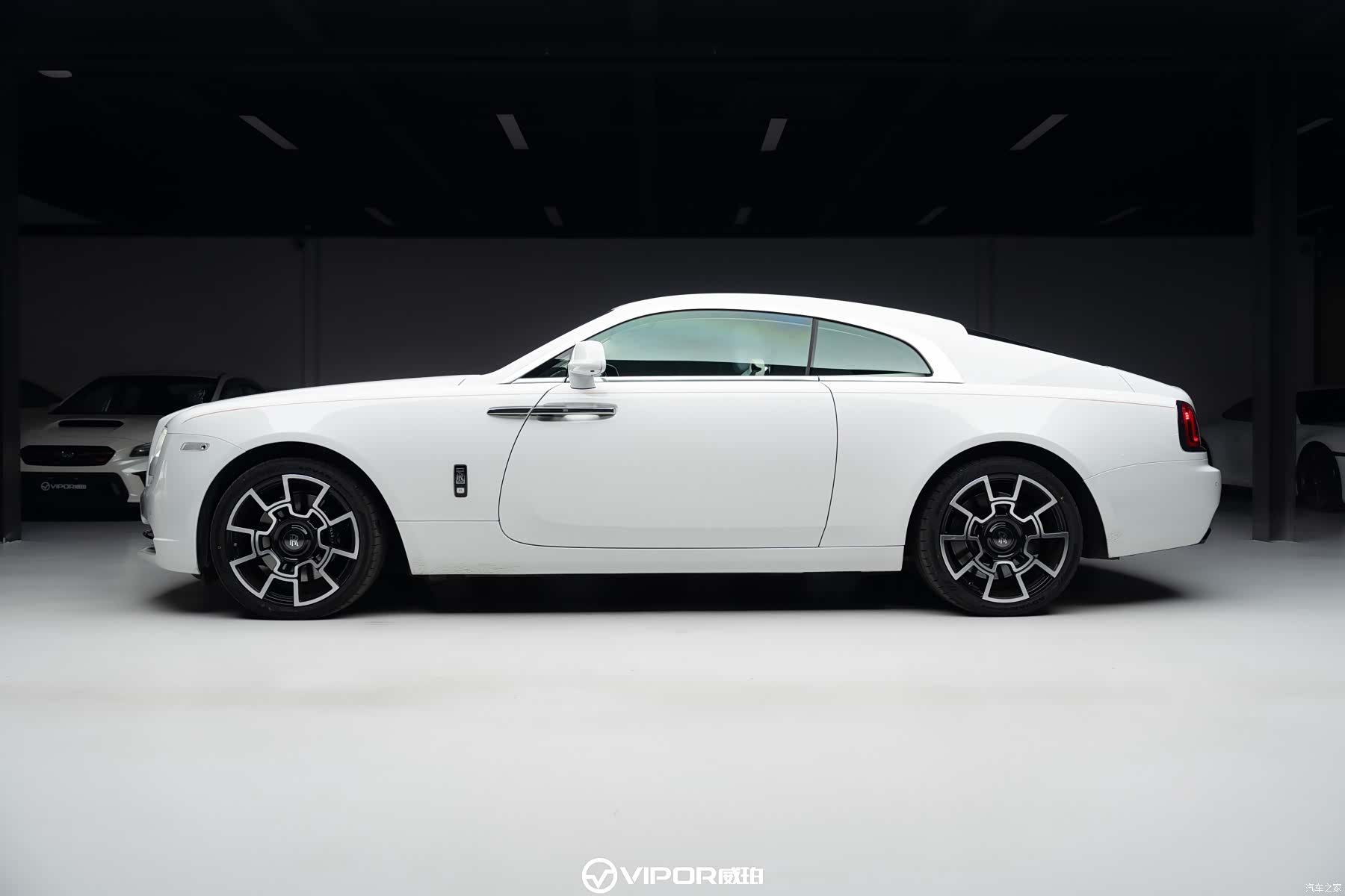 Rolls-Royce Wraith, 2020 все фото