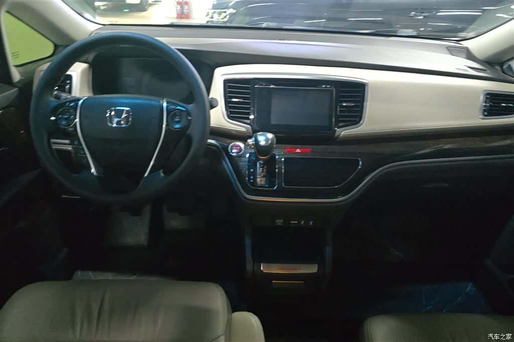Honda Odyssey, 2017 12