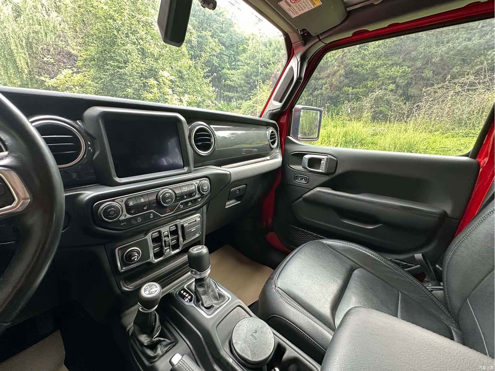 Jeep Wrangler, 2022 21