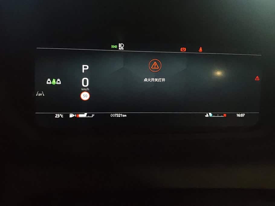 Land Rover Discover sports