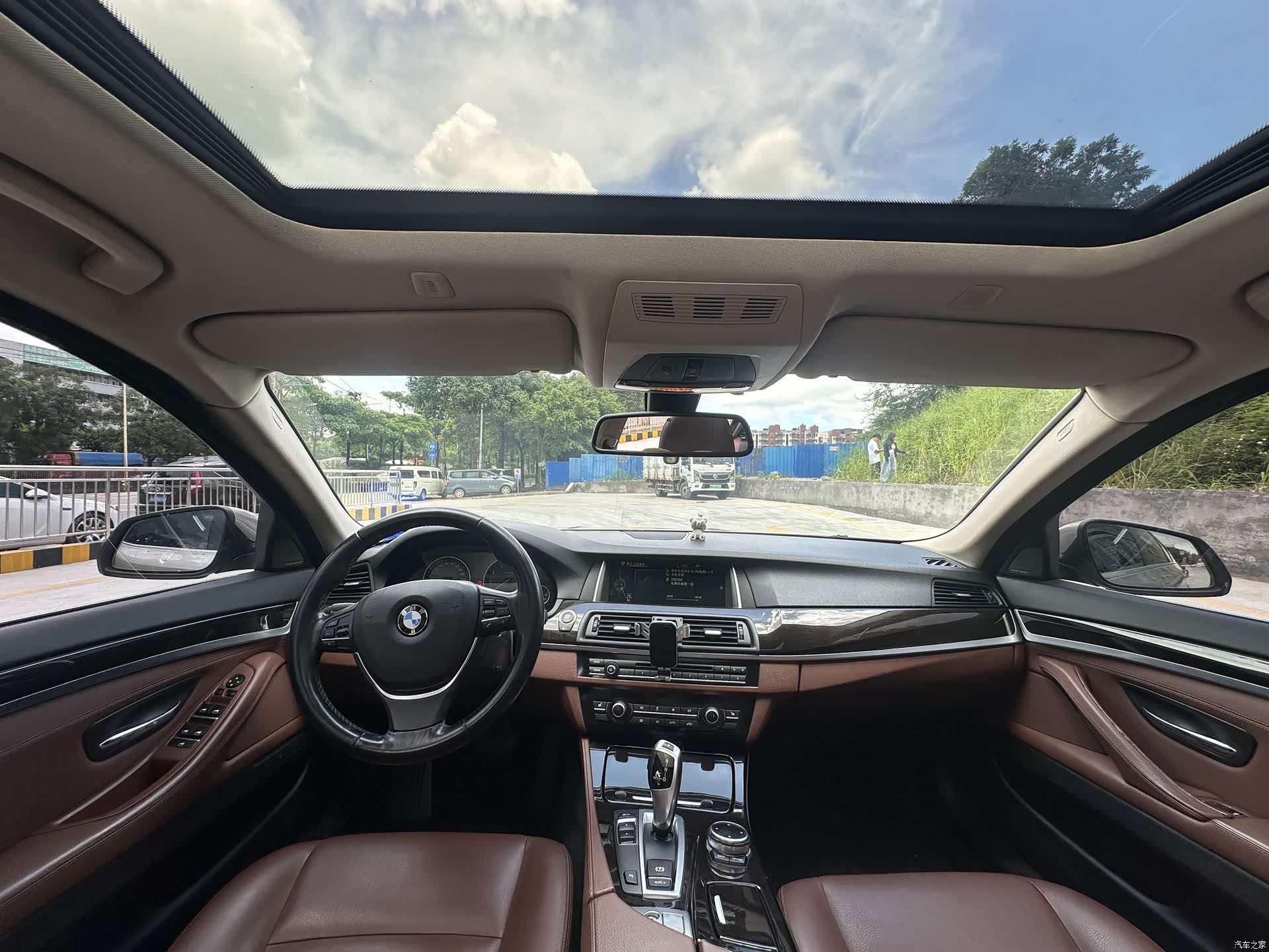 BMW 5 Series, 2014 6