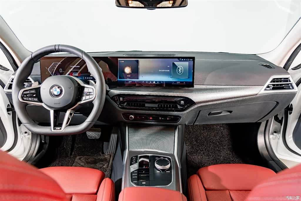 BMW 3 Series, 2025 13