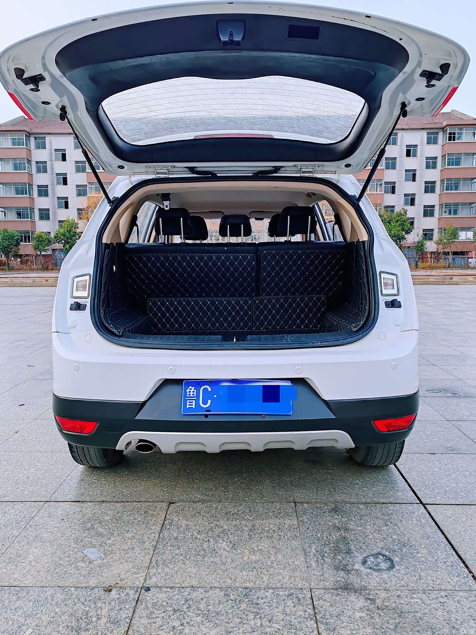 Wuling 560, 2016 15