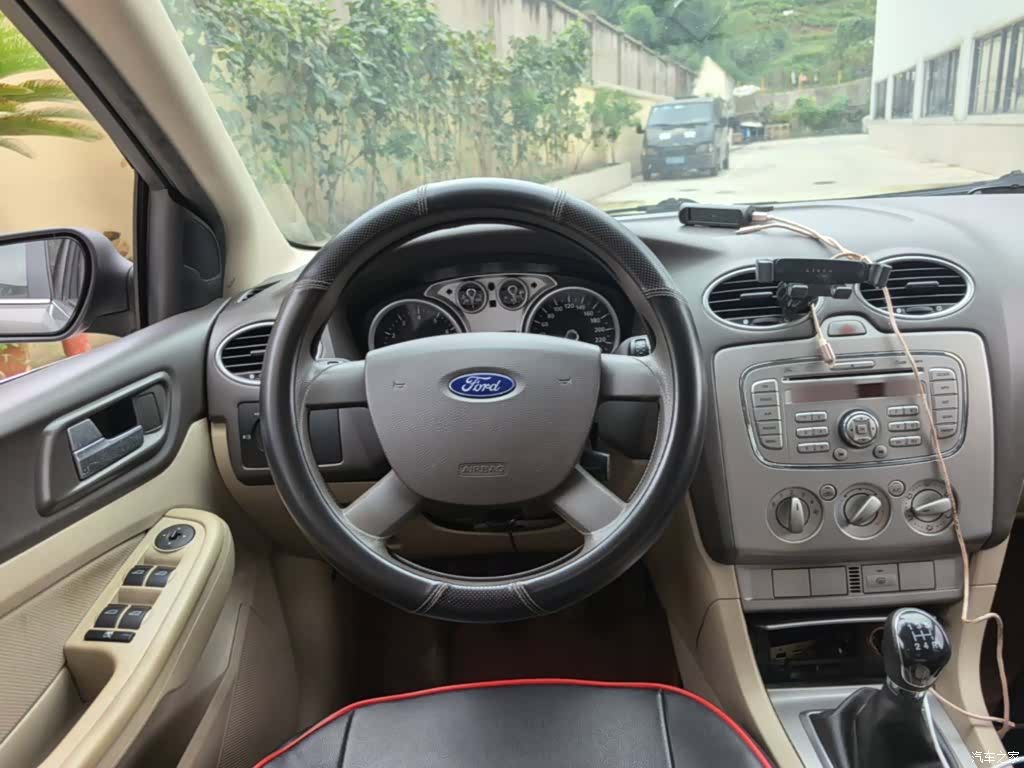 Ford Focus, 2014 11