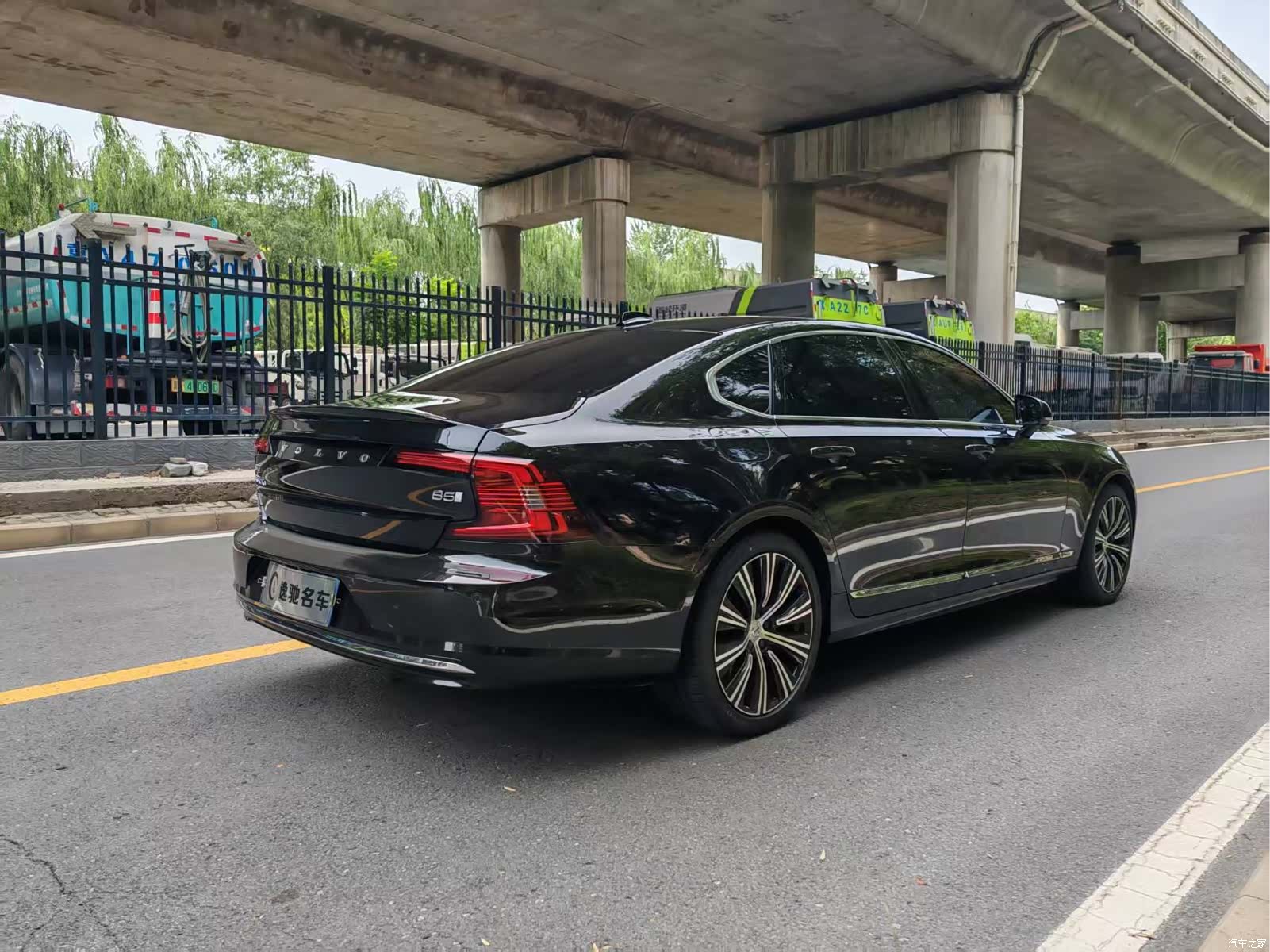 Volvo S90, 2023 4