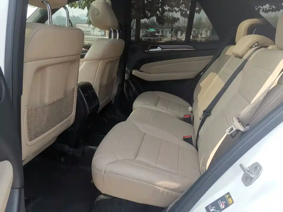 Mercedes-Benz M class