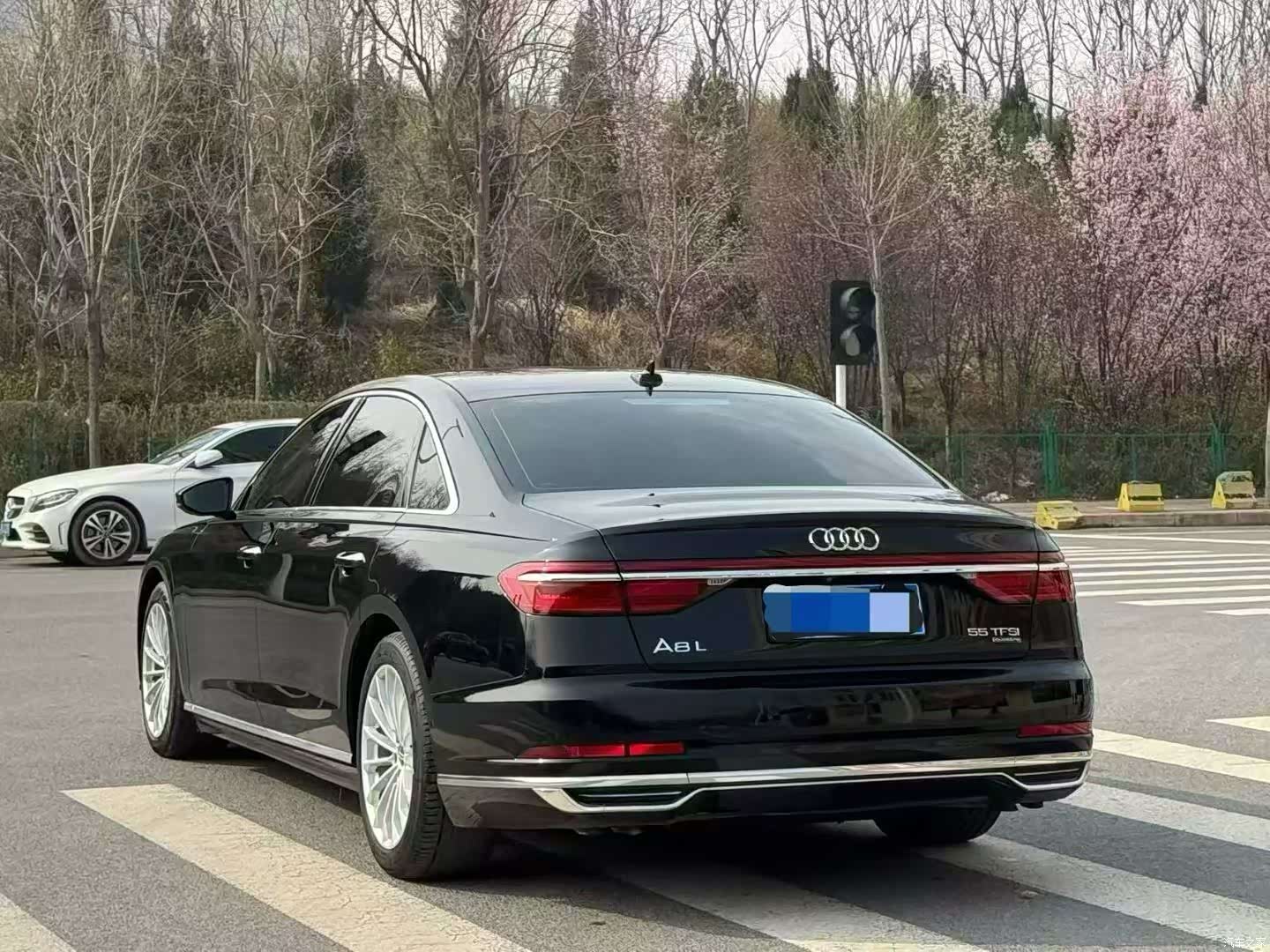 Audi A8L, 2018 7