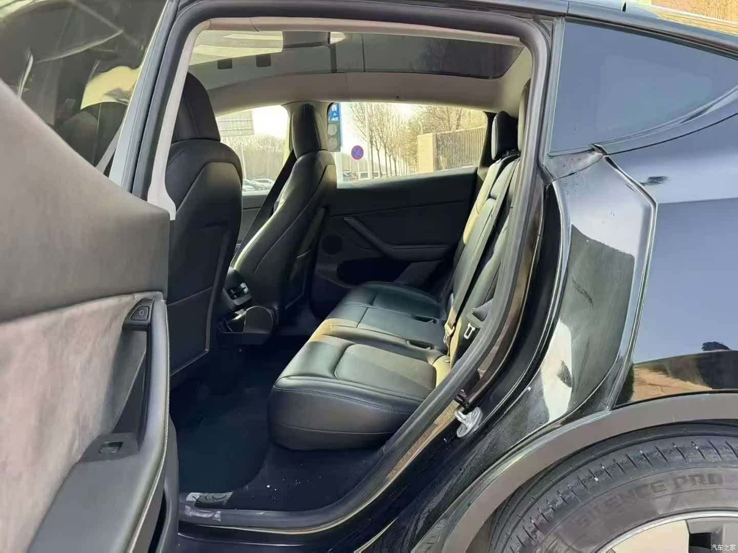Tesla Model Y, 2021 6
