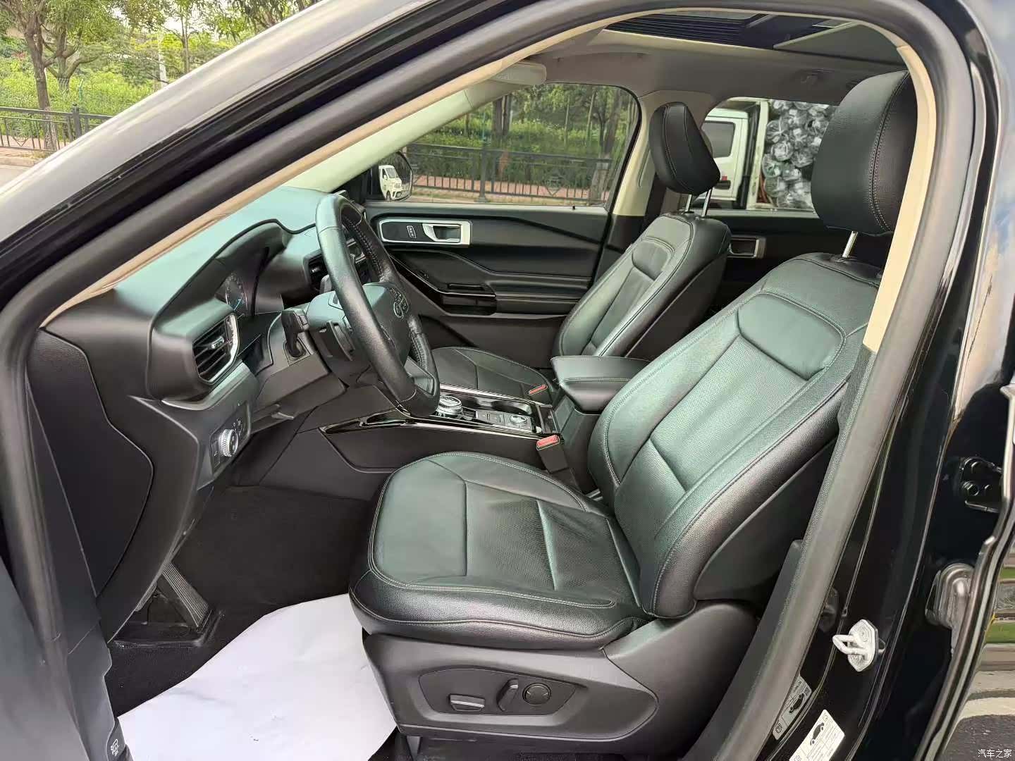 Ford Explorer, 2020 6