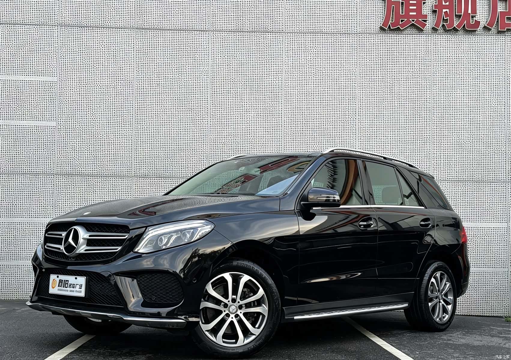 Mercedes-Benz GLE, 2018 1
