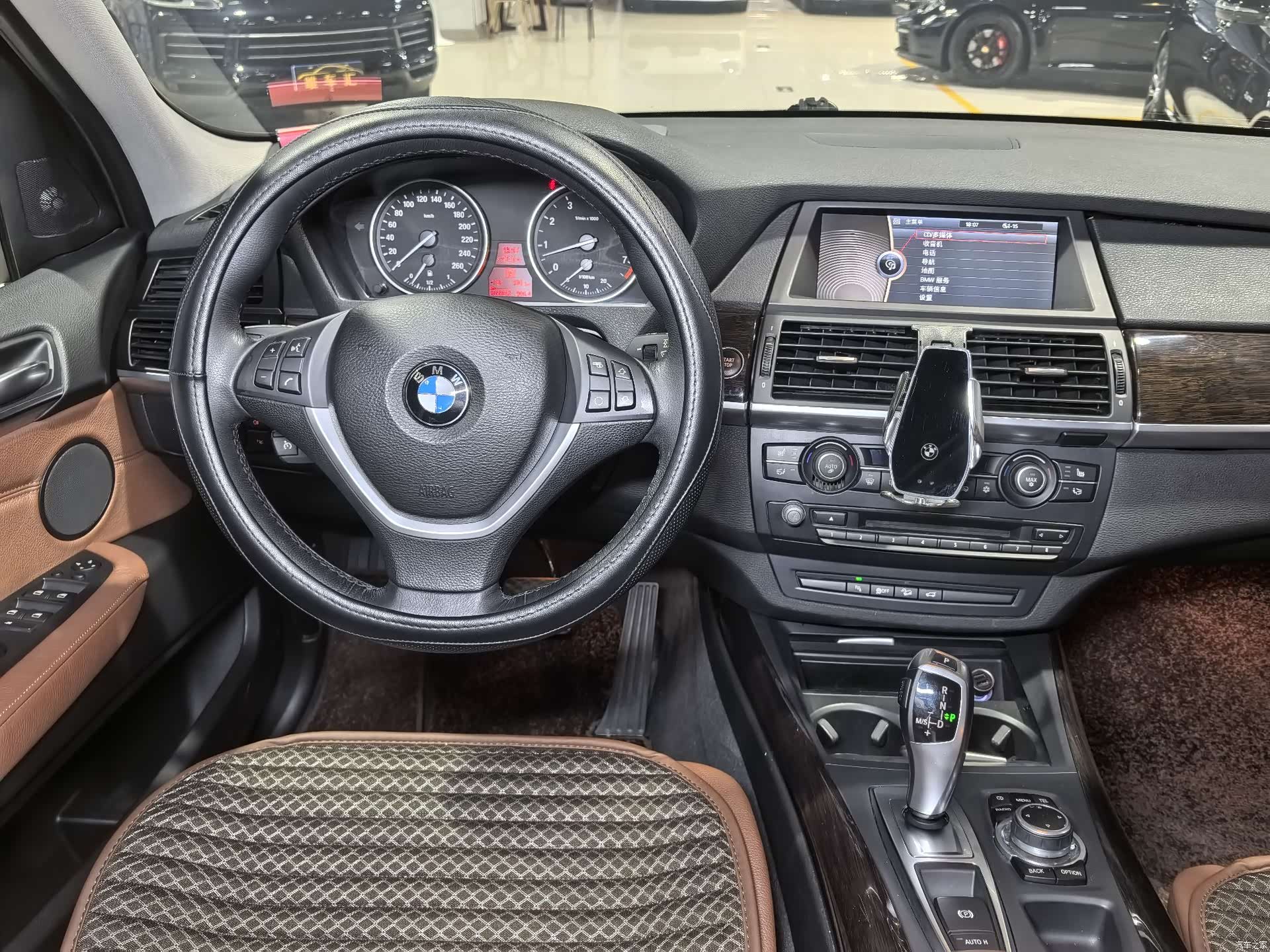 BMW X5, 2011 11
