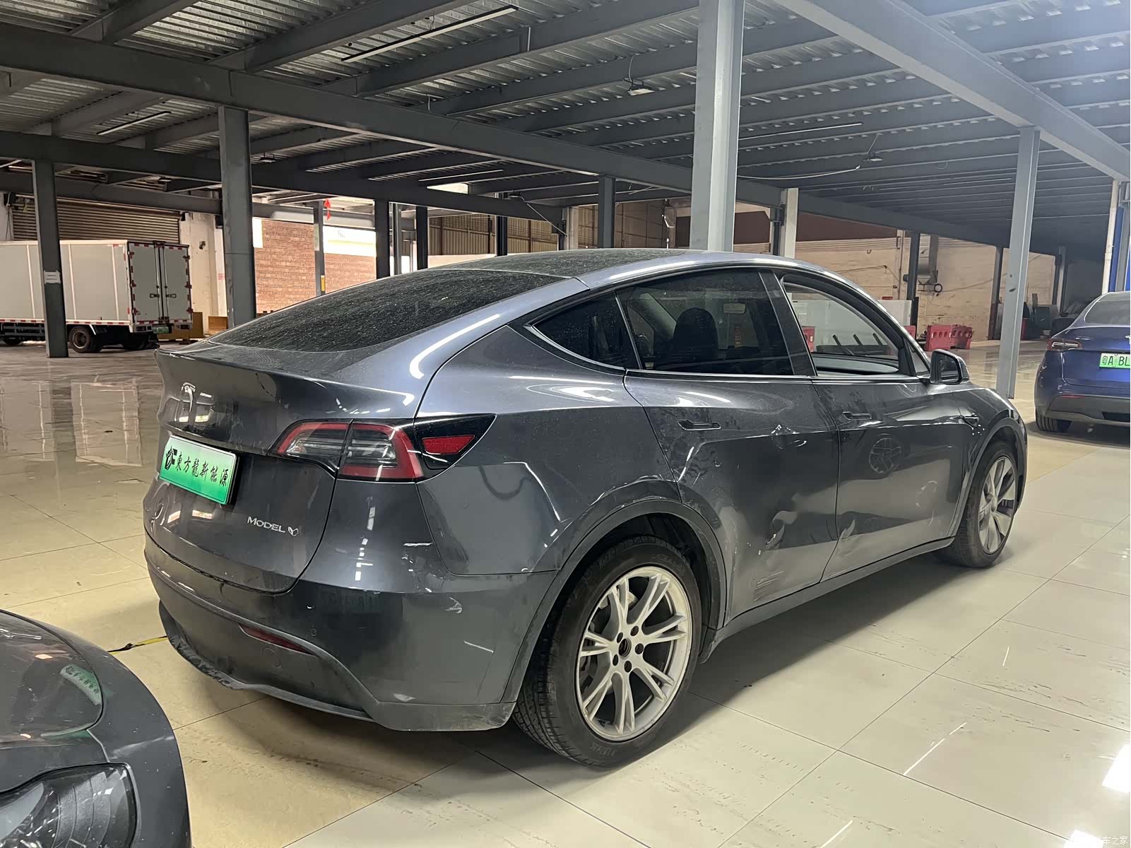 Tesla Model Y, 2023 9