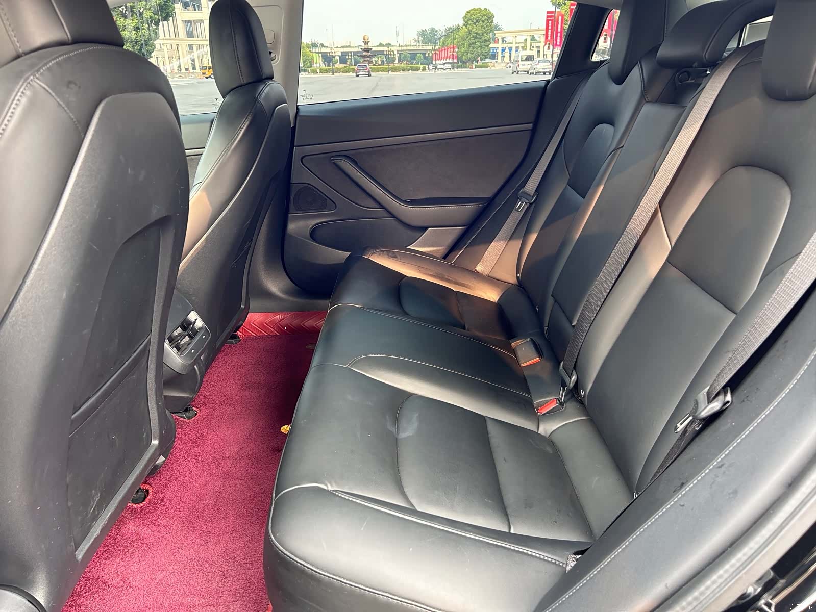 Tesla Model 3, 2020 6