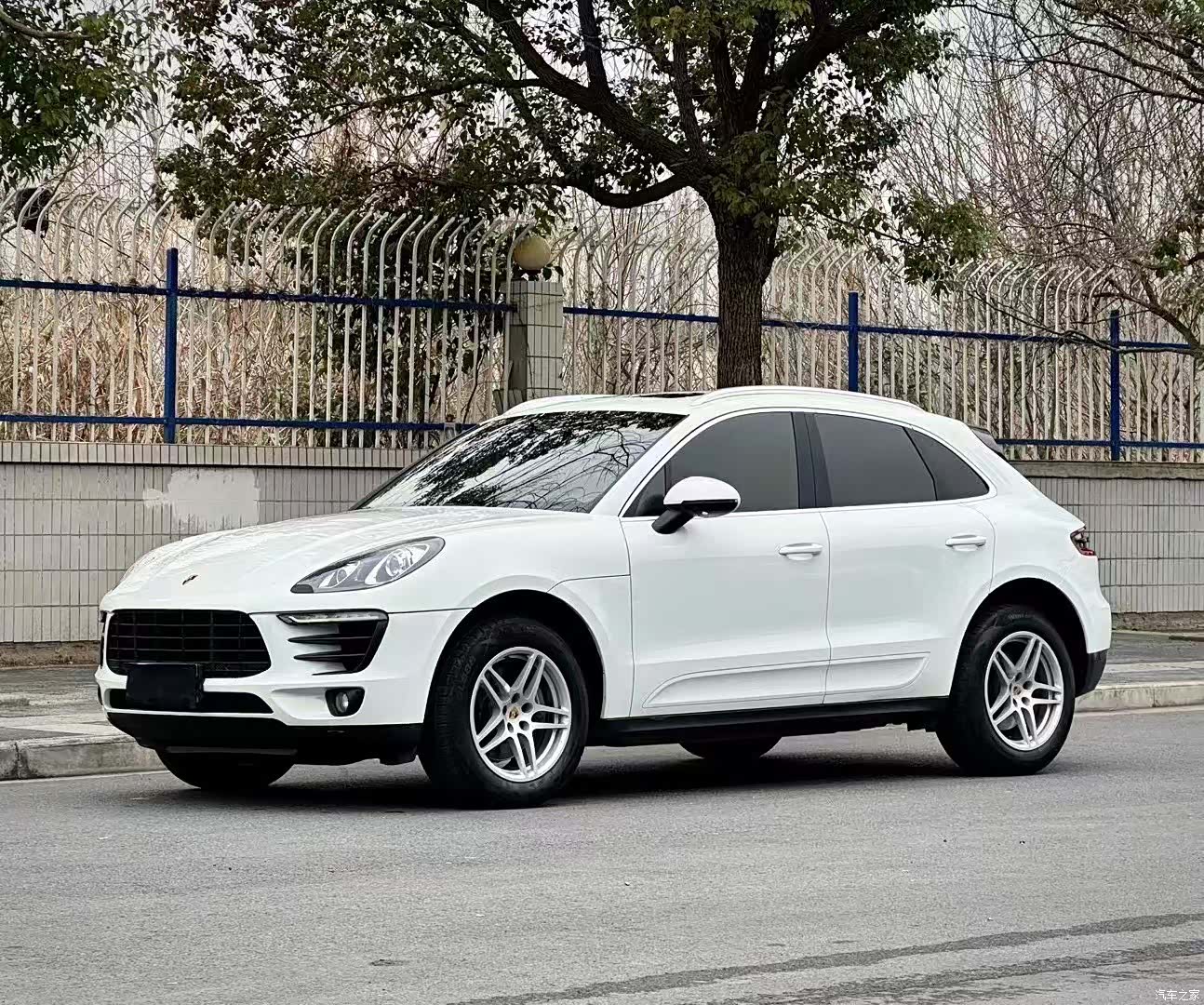 Porsche Macan, 2015 1