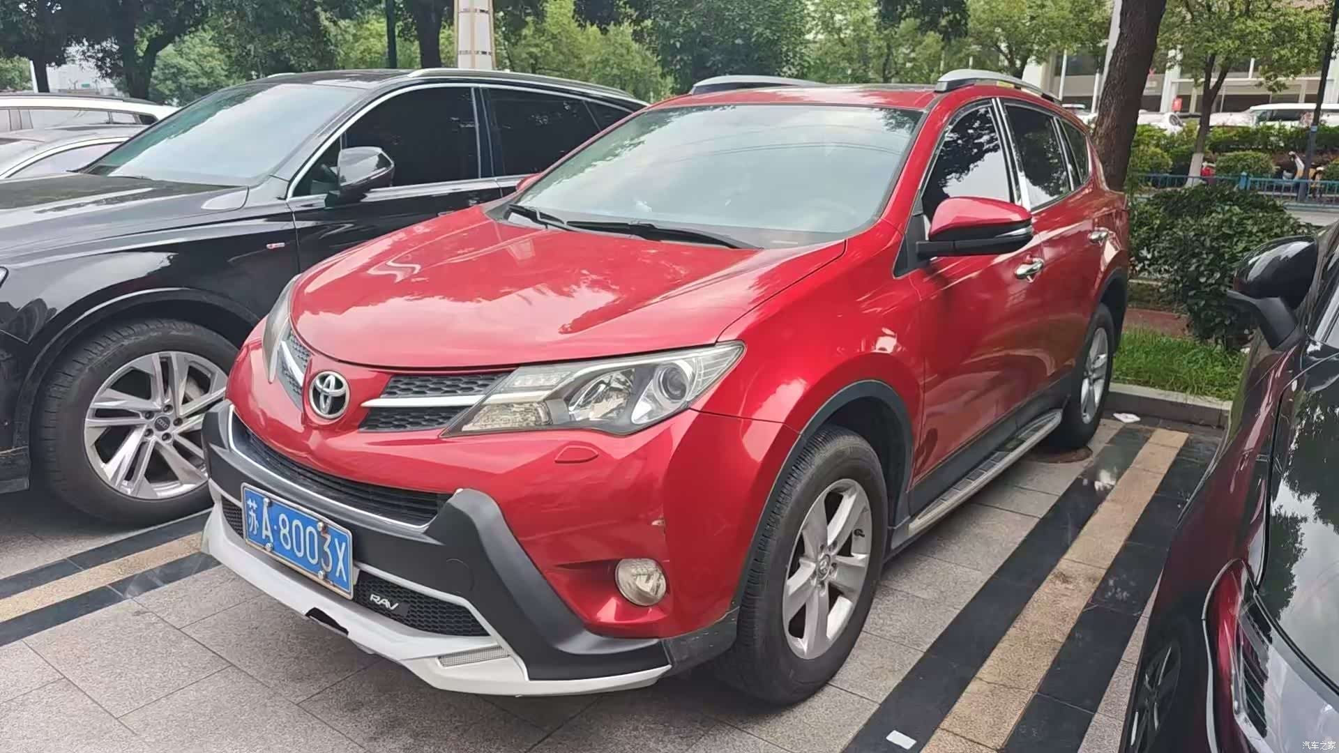 Toyota RAV4, 2013 1