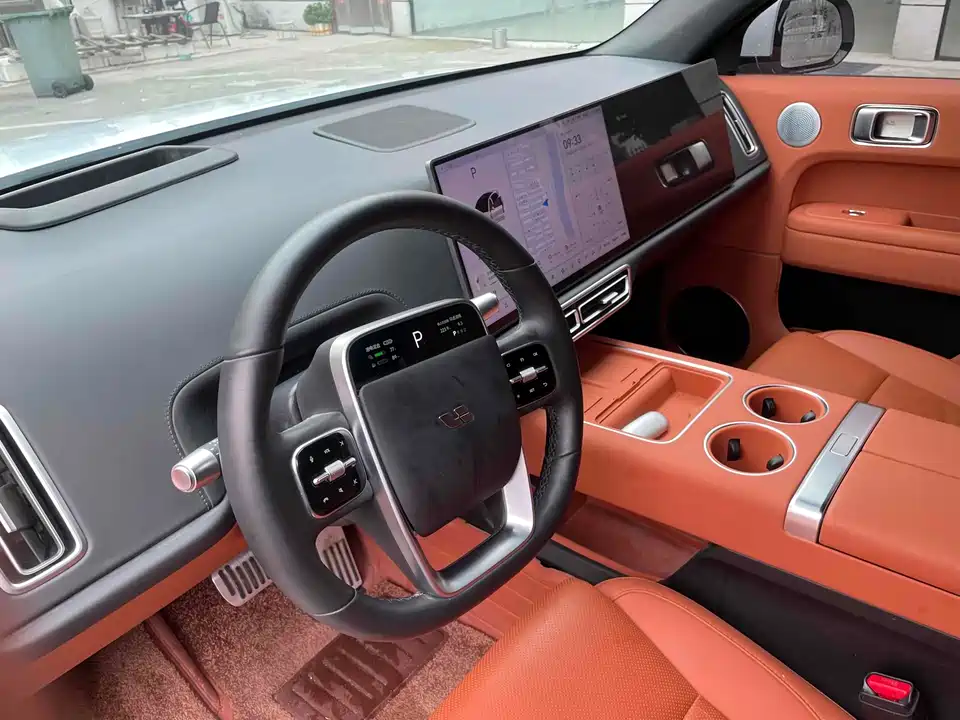 Li Auto Ideal L6