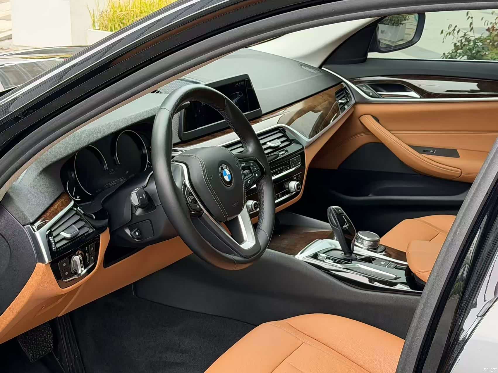 BMW 5 Series, 2017 все фото