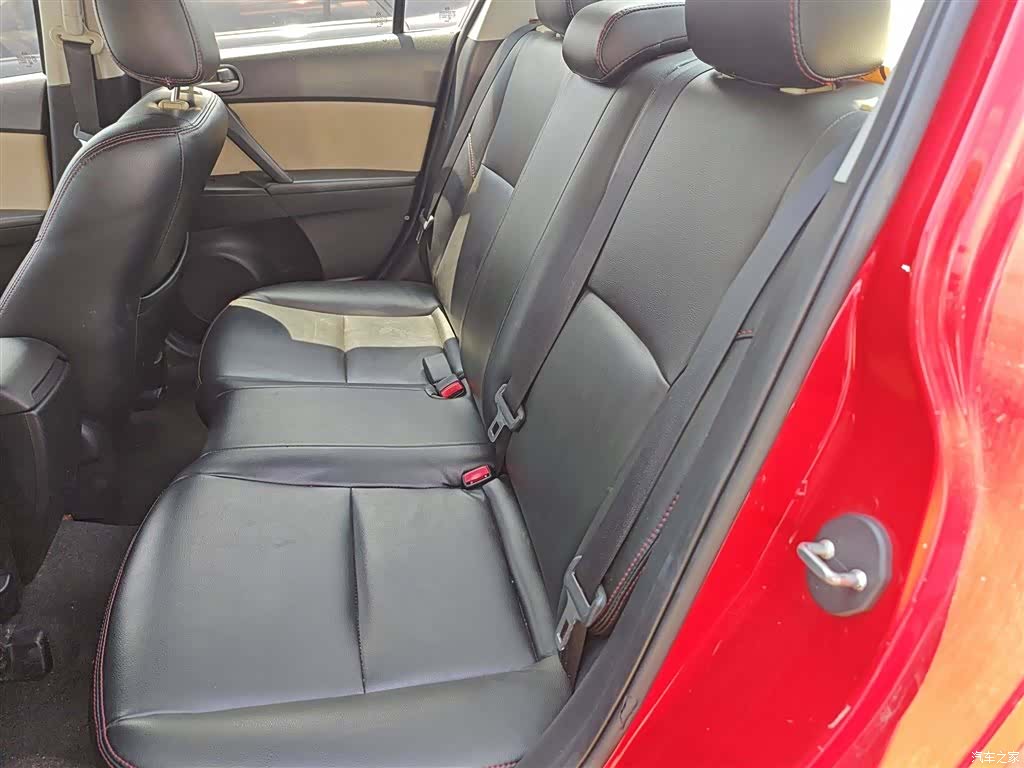 Mazda 3, 2013 8