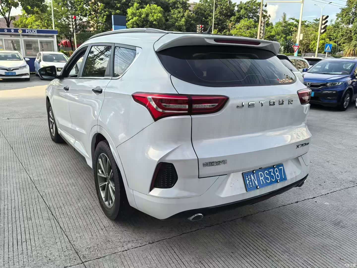 Jetour X70, 2020 6