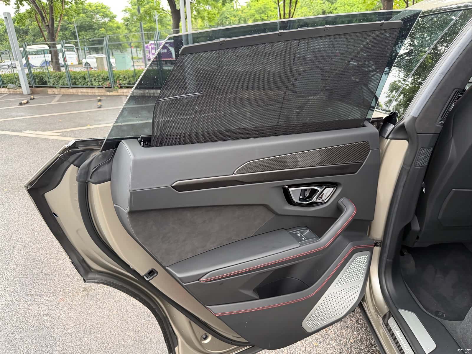 Lamborghini Urus, 2021 13