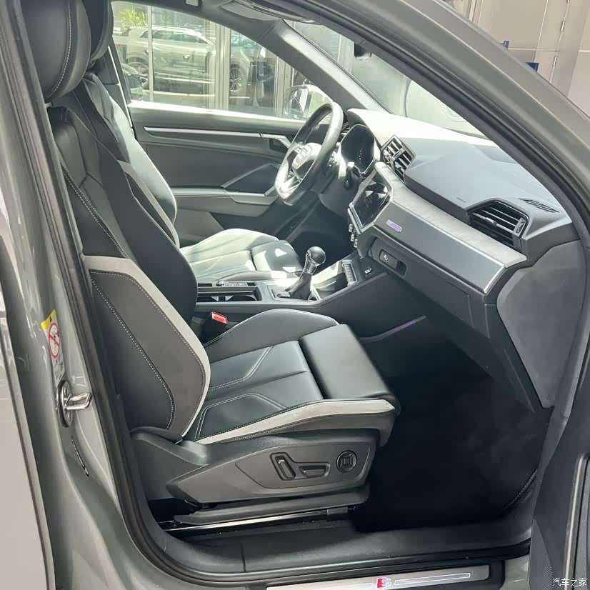 Audi Q3, 2024 9