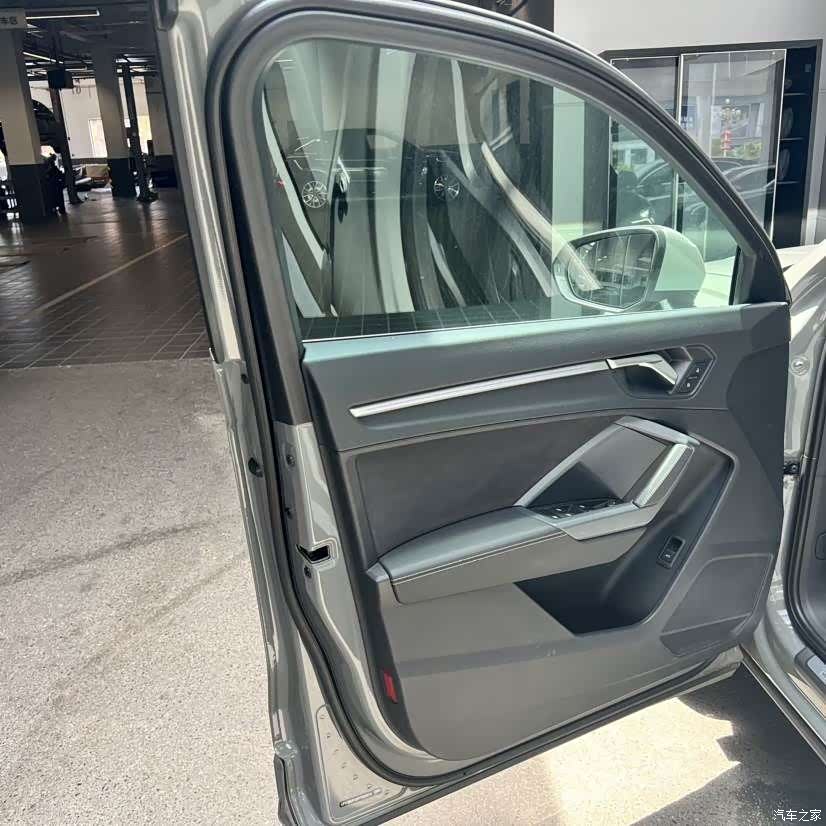 Audi Q3, 2024 11