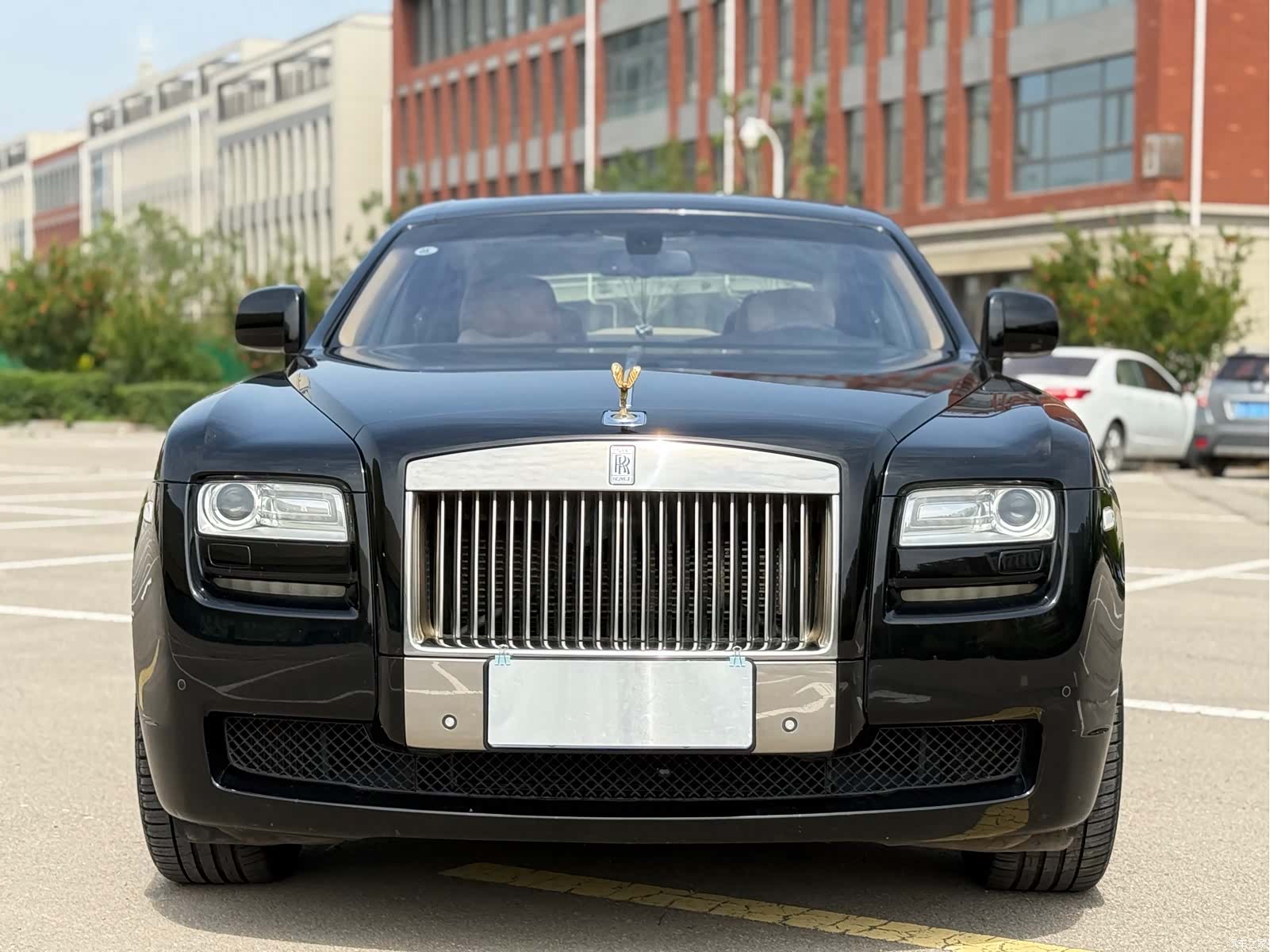 Rolls-Royce Ghost, 2011 2